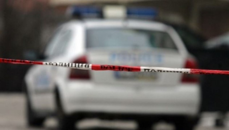 Случаен минувач се натъкна на разложен труп във Враца