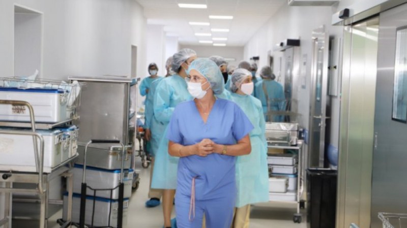 Столична община дава 72 000 лв. за стипендии на медицински специалисти