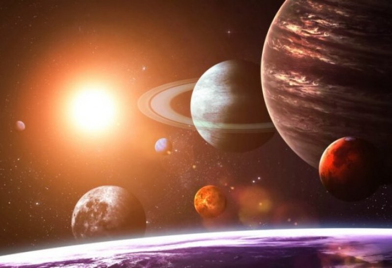 Кои планети ще са в ретроград през 2022-ра? Меркурий 4 пъти обръща движението