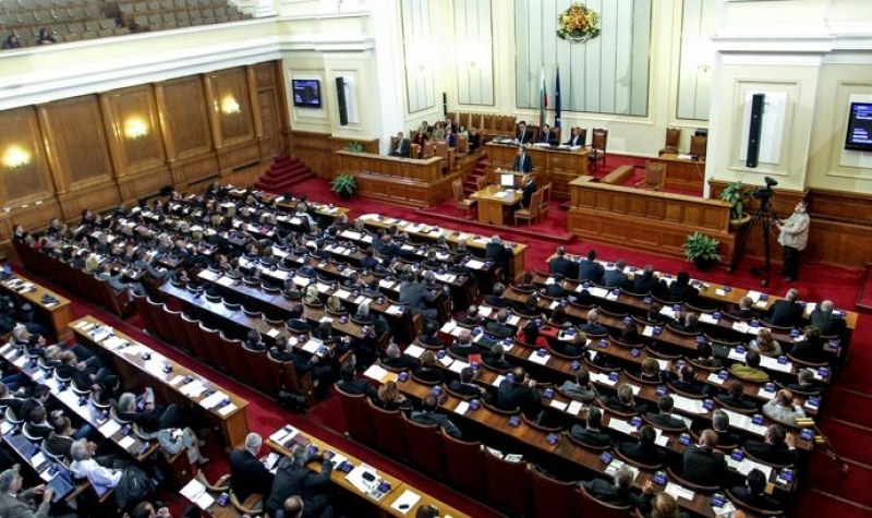 Президентът Радев каза кога свиква парламента