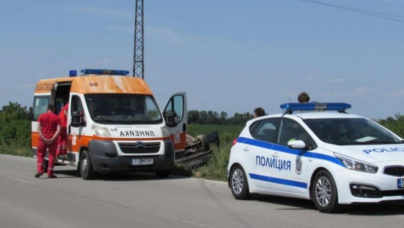 Двама шофьори са настанени в болница след катастрофи в Пловдивско