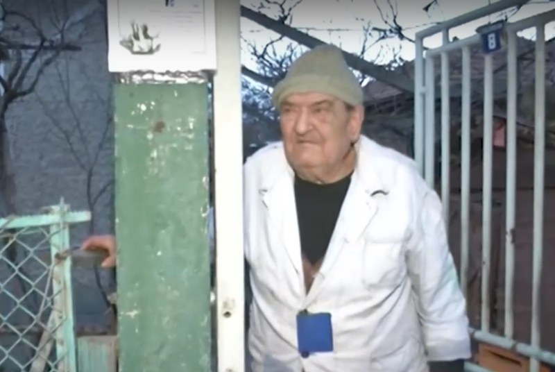 Горнооряховски дядо даде 20 бона на ало апаши. Заловиха куриера с парите ВИДЕО