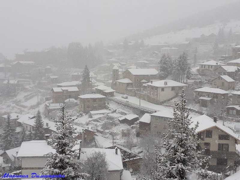 50 см сняг натрупа около Пловдив! Лилково и Ситово - без ток