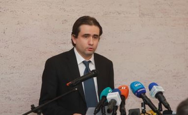 Мобилно приложение в телефона ще върши работата на лична карта