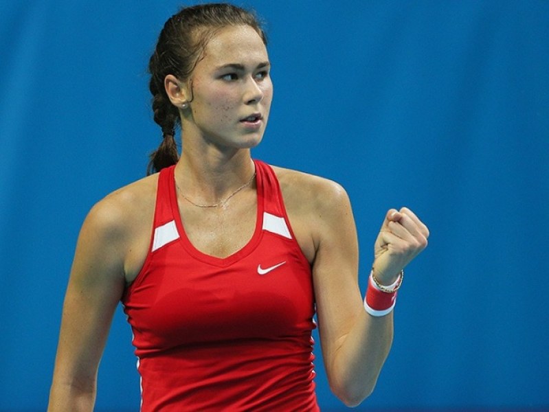 Рускиня няма да играе на Australian Open - ваксинирана е, но... със Спутник V