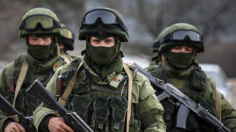 Русия ще изтегли 10 000 войници от границата си с Украйна