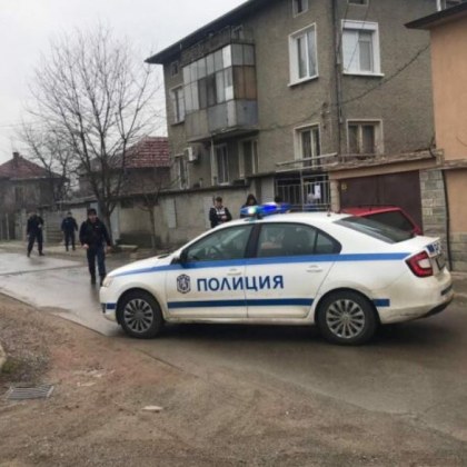 Първи подробности за жестоко убитата жена в Казанлък