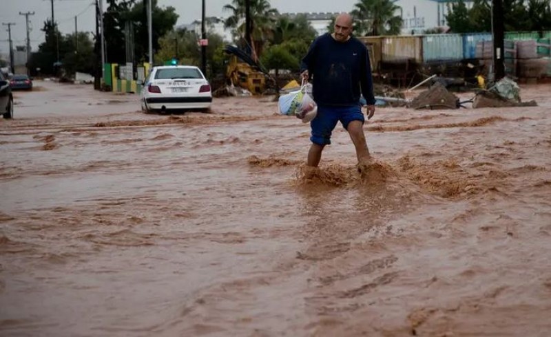 Наводнения нанесоха сериозни щети в Гърция
