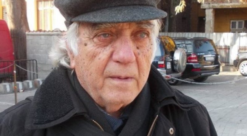 Почина пловдивският писател Георги Стоянов