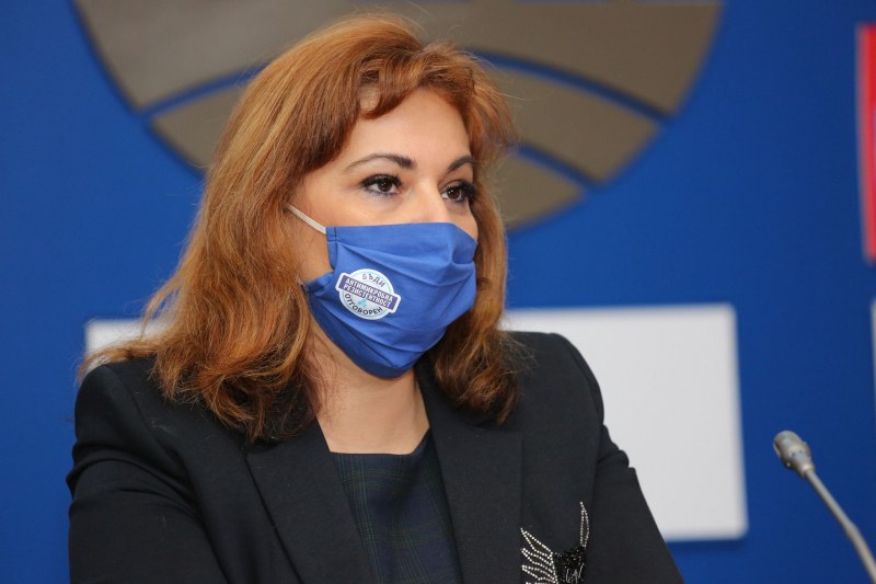 Министър Сербезова: Зеленият сертификат не е дискриминация!