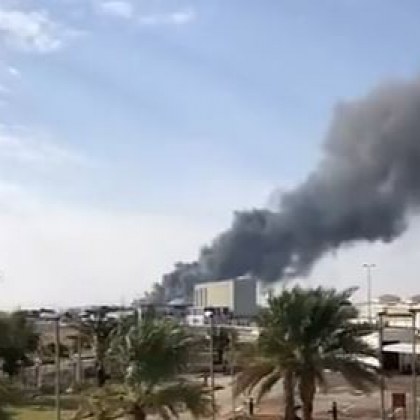Горят петролни танкери на ОАЕ, разследват версията за нападение с дрон