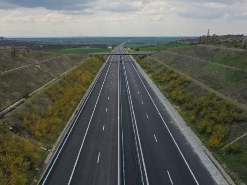 Освободиха шефа на „Автомагистрали