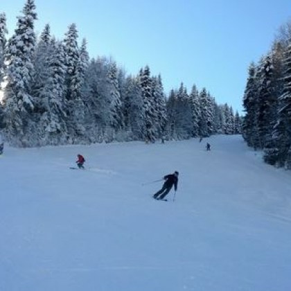 Служител на ски зона Картала над Благоевград е с тежки