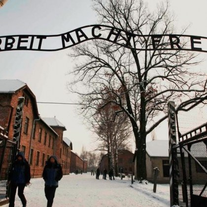Туристка е арестувана в Полша заради това че направила нацистки