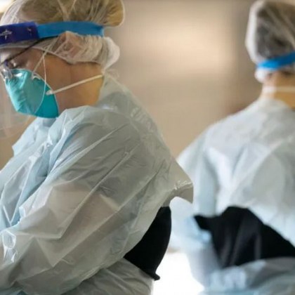 Медицински сестри в САЩ взели $1,5 млн. за фалшиви сертификати