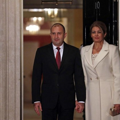 Президентската съпруга Десислава Радева е с COVID 19 съобщиха от пресцентъра