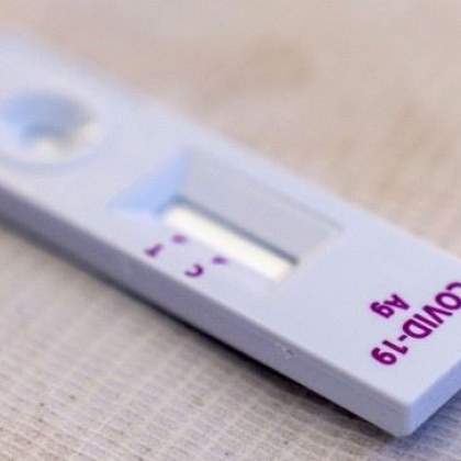 Европа облекчава ограничителните ковид мерки. Каква е ситуацията на континента?