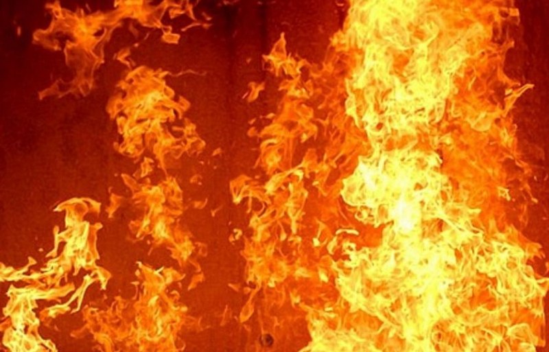 Трагедия! Дете загина при пожар в Софийско