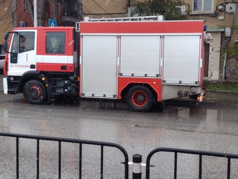 Жена загина при пожар в собствения си дом