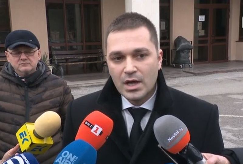 Спецпрокуратурата влезе и в Агенцията по инвестиции, обискират кабинета на Янев НА ЖИВО