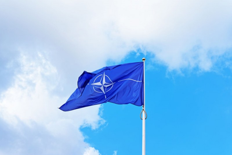 Жена да застане начело на НАТО, е позицията на Европа