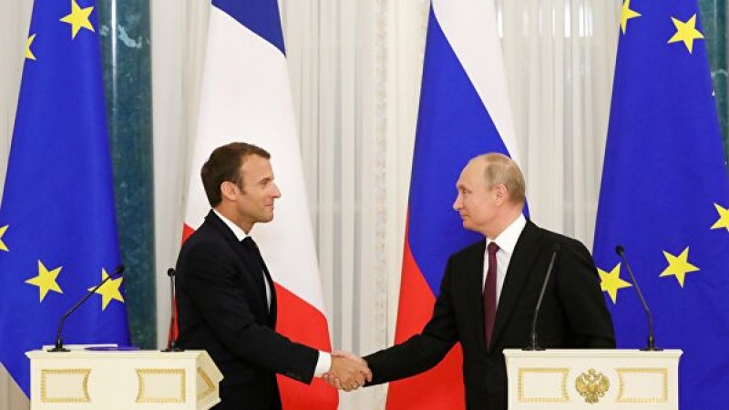 Макрон отказа на Кремъл тест за ковид, за да не му вземат ДНК