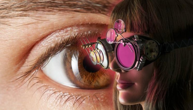 Чудо! Бионично око имплант ще помага на незрящите да видят света