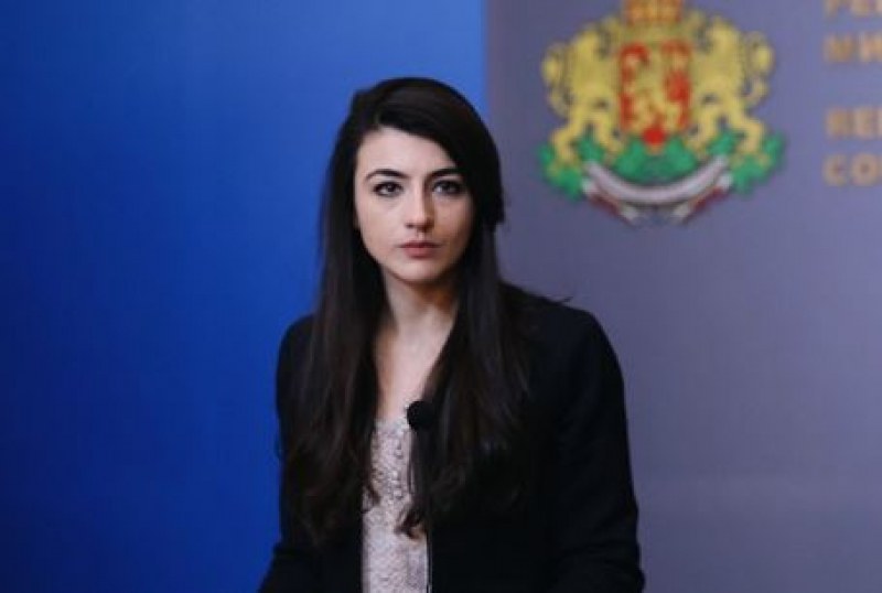 Човек от списъка на Кирил Петков организира протести