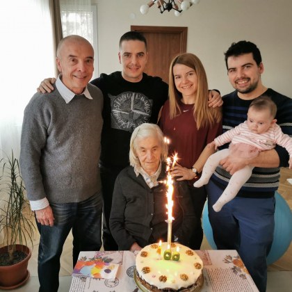 Майката на известният вирусолог доц Атанас Мангъров навърши 100 г
