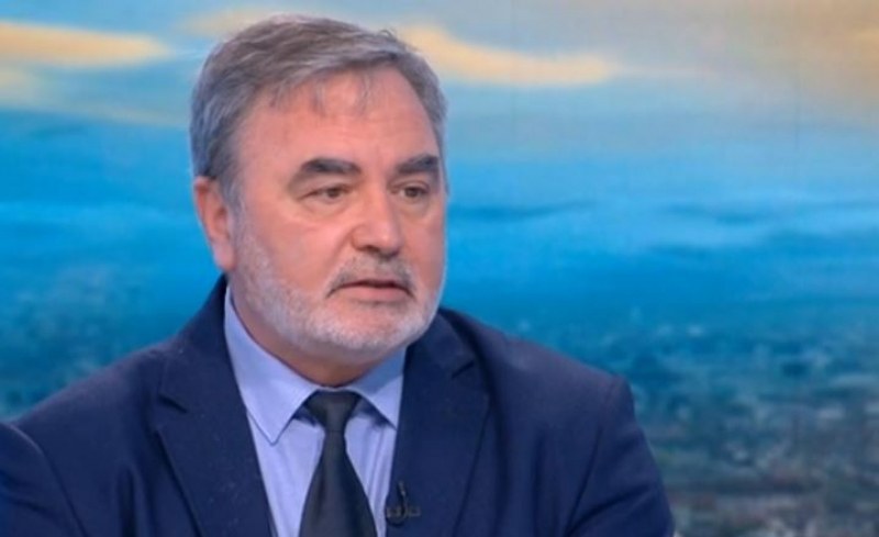 Доц. Кунчев: Ако ковид ситуацията се влоши - връщаме мерките