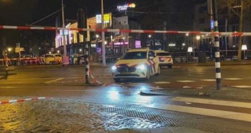 Българин е заложникът, държан под прицел в магазин в Амстердам