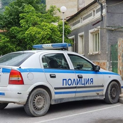 Два ареста на служителите на полицията в Асеновград за часове Вчера