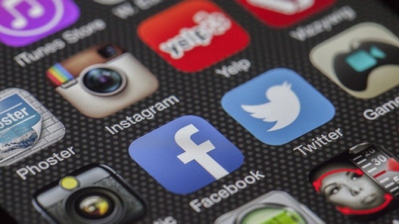 Русия ограничи Facebook