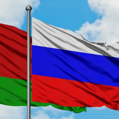 Без флаговете и химните на Русия и Беларус в спорта! МОК ги забрани