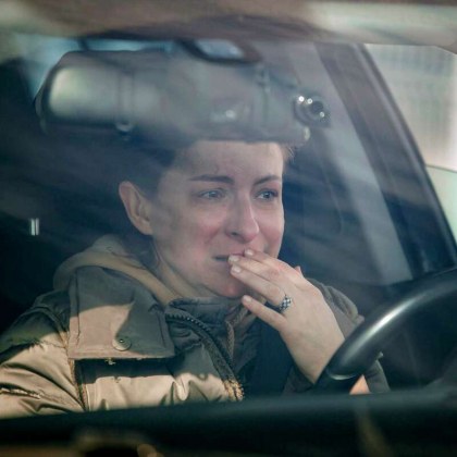 ПонеделникКогато Владимир Путин обяви че ще признае народните републики Луганск