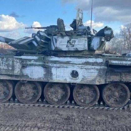 Видео в социалните мрежи показва трагиковичен диалог между руски танкисти