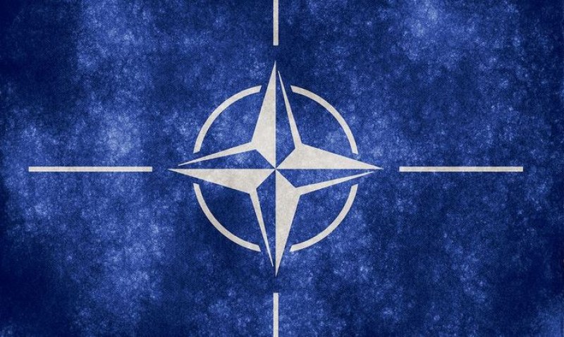 НАТО коментира заповедта на Путин за привеждане на ядрените сили в бойна готовност
