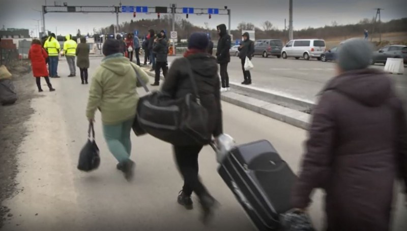 Социални каузи в социалните мрежи: Българи дават подслон на украинци ВИДЕО