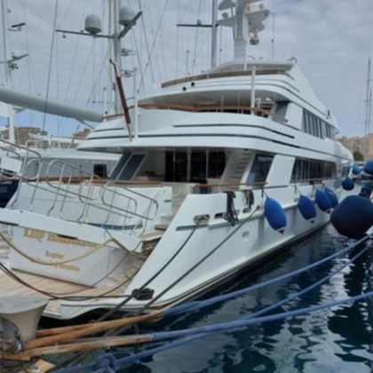 В Испания украинец се опита да потопи скъпа яхта Според медиите главният