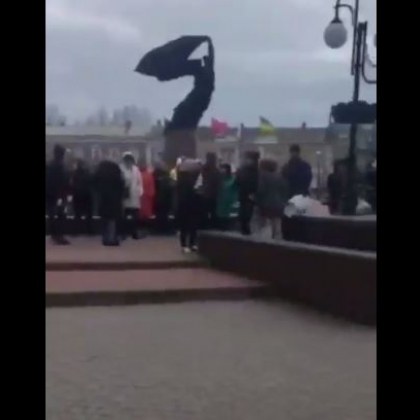 В Бердянск пеят край руските танкове, а в Корюковка блокираха бронирана колона ВИДЕО