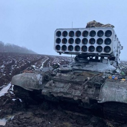САЩ: Напредването на руските части към Киев се е забавило, тече прегрупиране