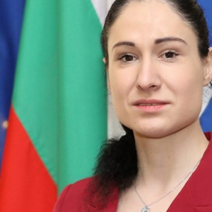 Заместник министърът на отбраната Ралица Симеонова е подала оставка от кабинета
