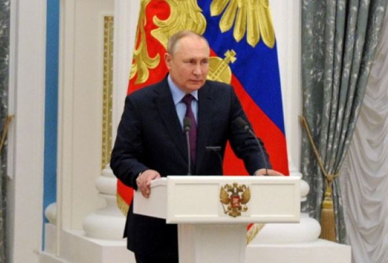 Путин е фрустриран от проблемите на войната и се е изолирал
