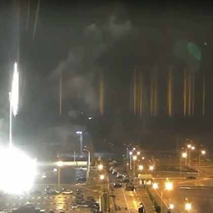 Пожар е избухнал в Запорожката АЕЦ след руски обстрел съобщи