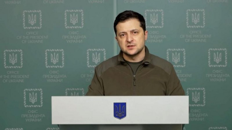 Зеленски: Руските сили напредват към трета украинска ядрена централа