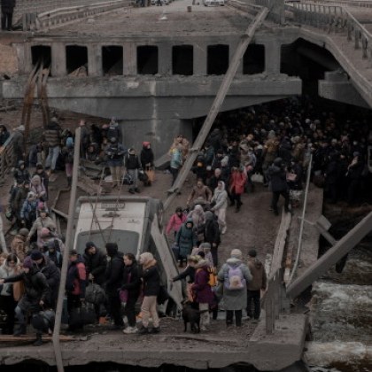 Обстрелван е контролно пропускателен пункт за евакуация на цивилни край Киев