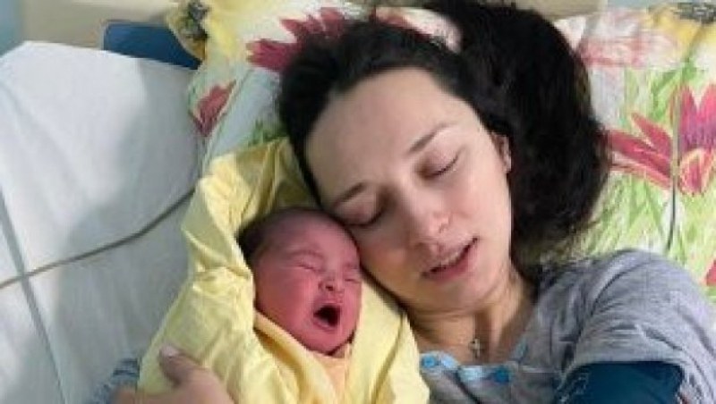 Украинка роди третото си бебенце във варненска болница ВИДЕО