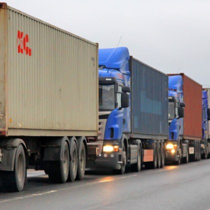 Положението на руски и украински международни шофьори на камиони въобще