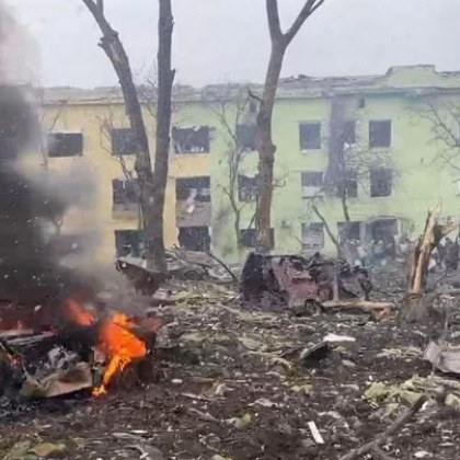 Руските въоръжени сили са бомбардирали град Житомир включително две болници