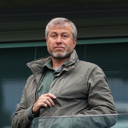 Самолет свързван с руския олигарх Роман Абрамович който е обект